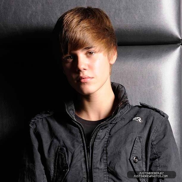 Justin Bieber Biography - Pictures And Biography