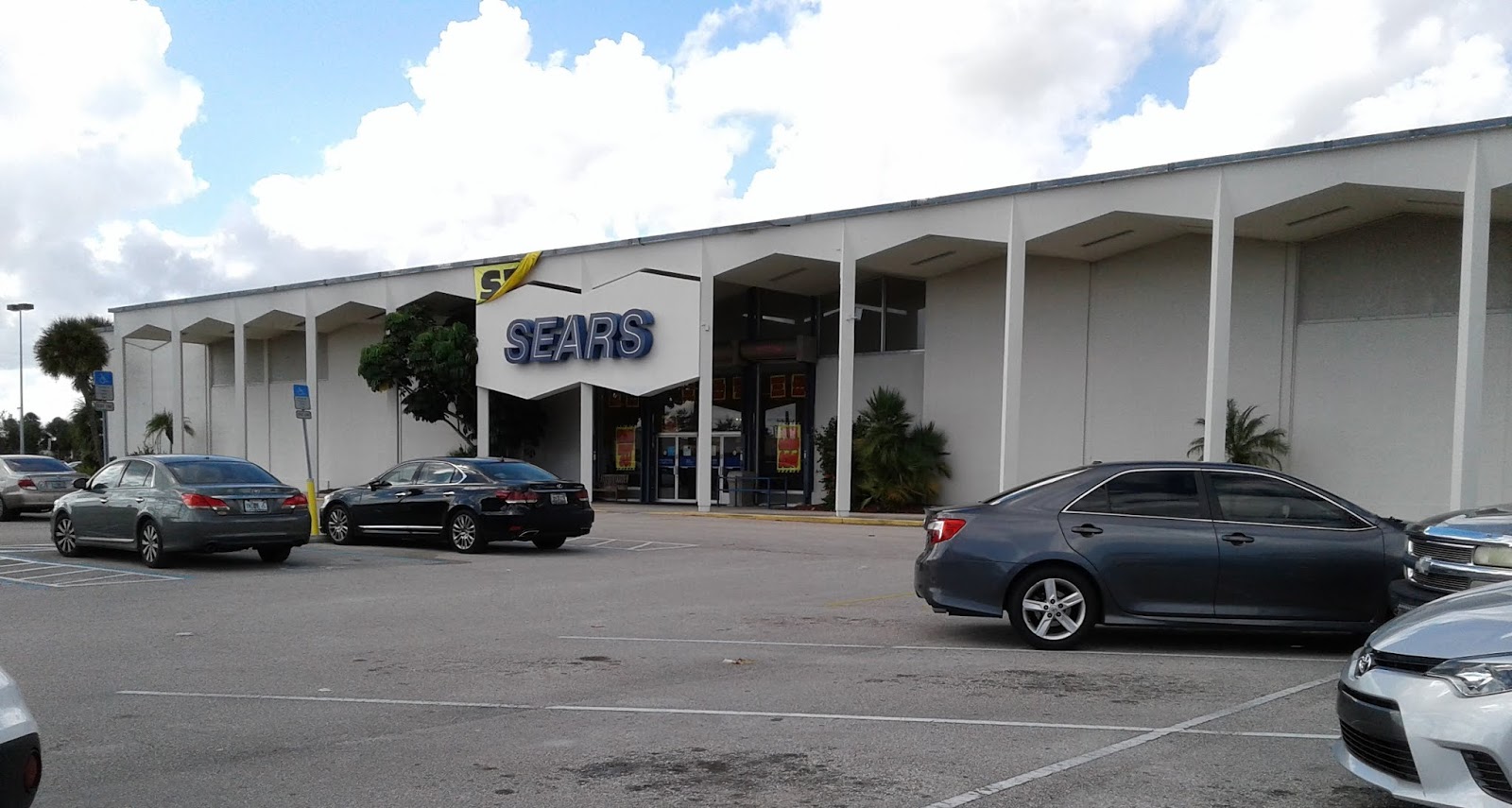 My Florida Retail Blog Sears 2245 Melbourne, FL The Closing Begins