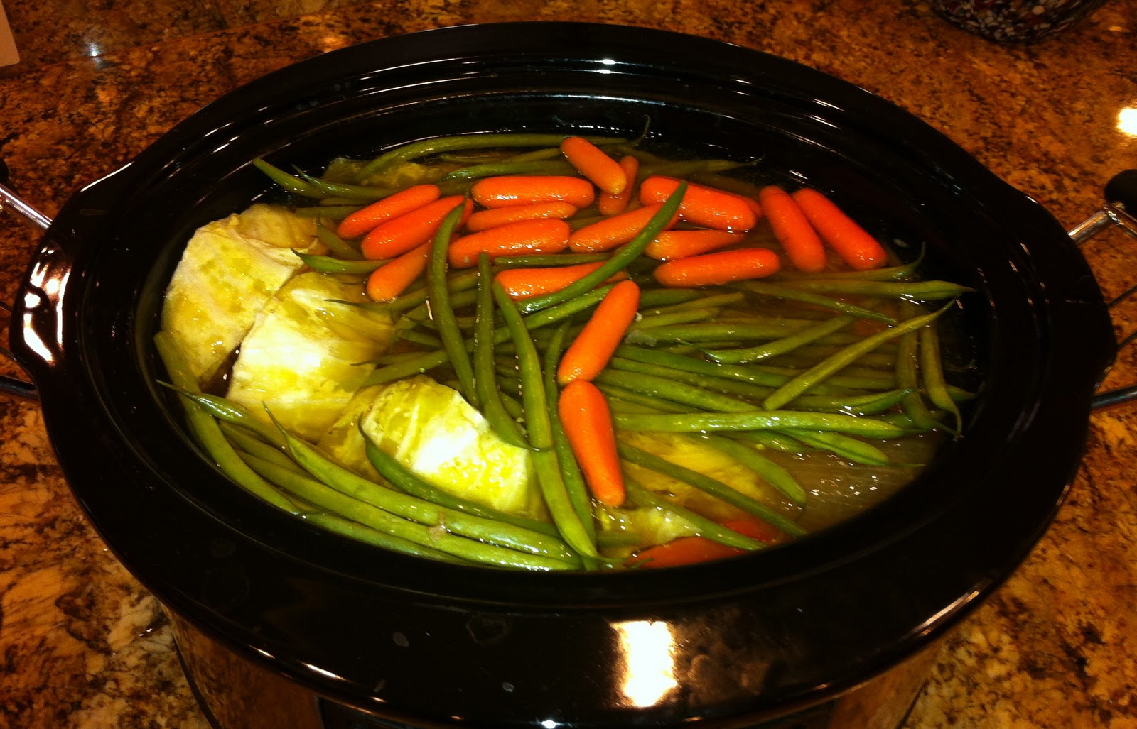 GREAT EATS HAWAII CORNED BEEF AND CABBAGE CROCK POT DINNER