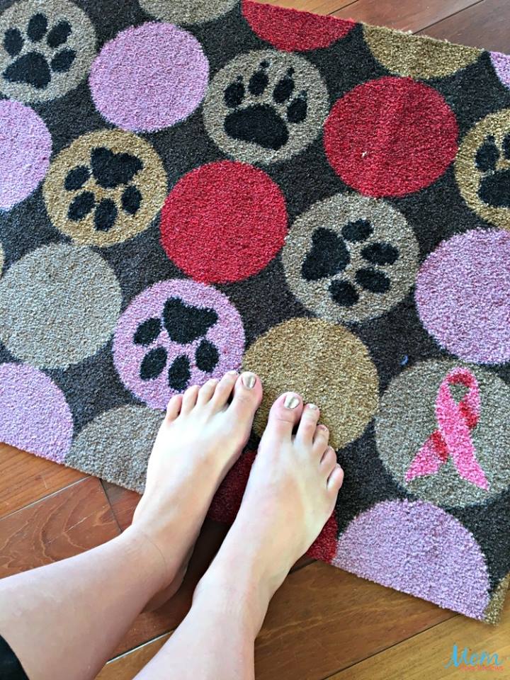 Carpet One Rugs (2) for Breast Cancer Research (arv 50)1USEnds 10/