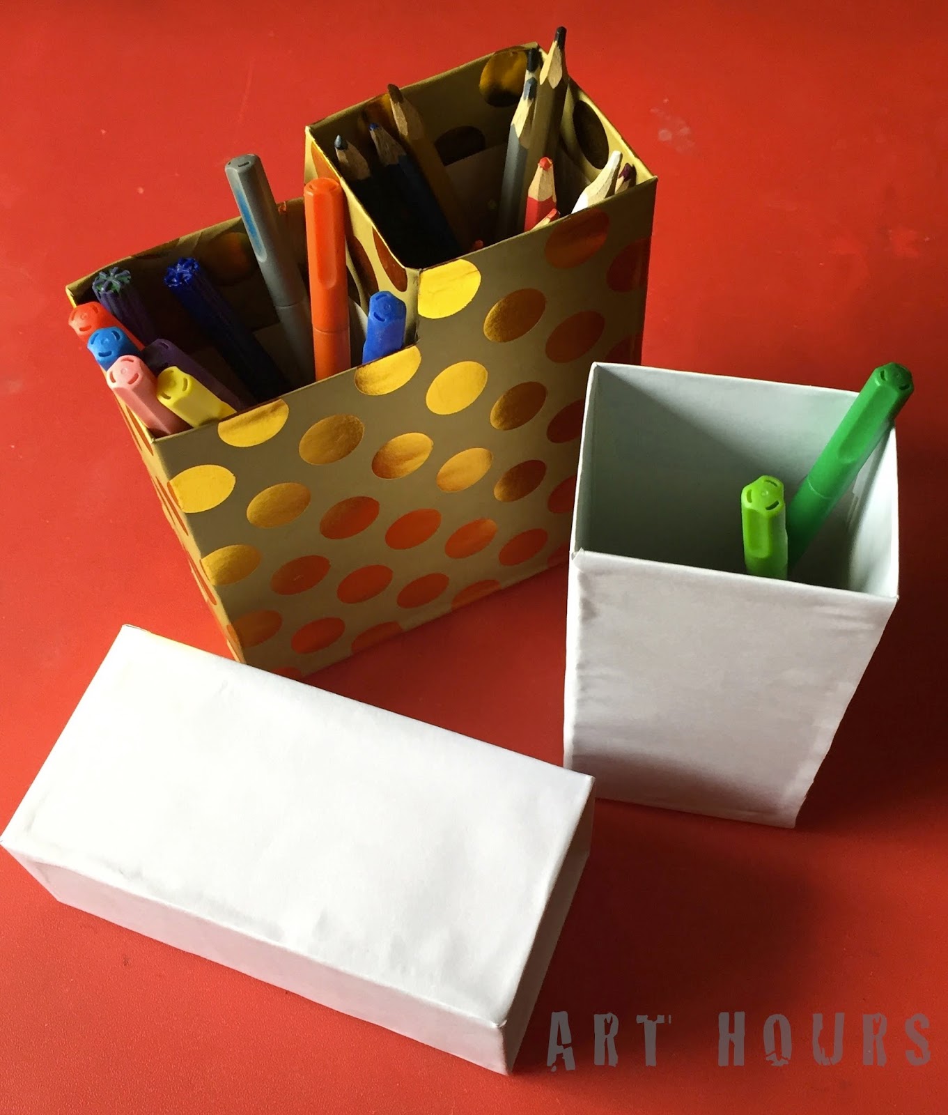 ArchGuide Recycle Medicine Cartons into Stationery Holders