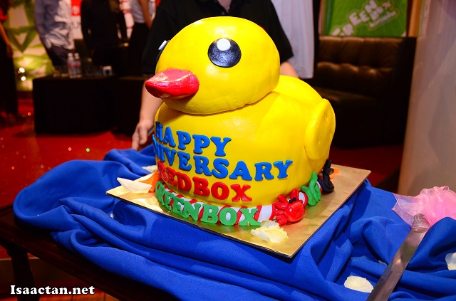 The rather interesting yellow duck cake