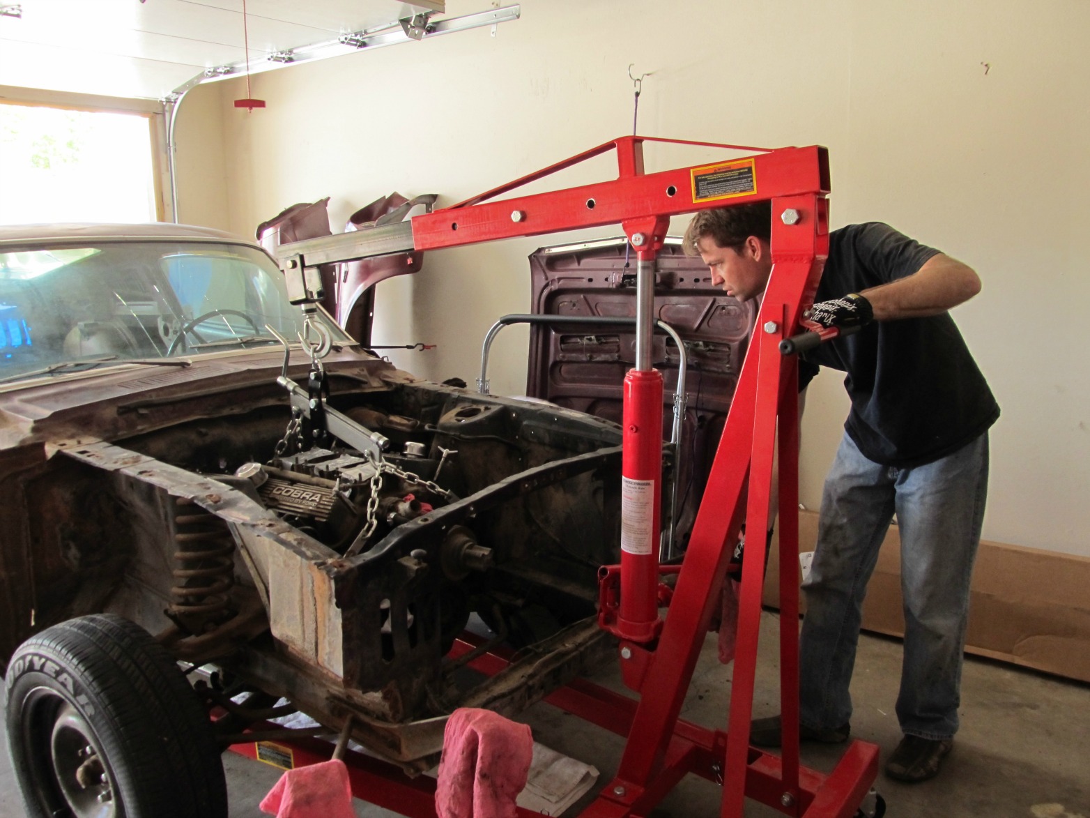 Mustang Update Pulling the Engine