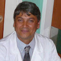 Dr. Mario Enrique Vega Carbó