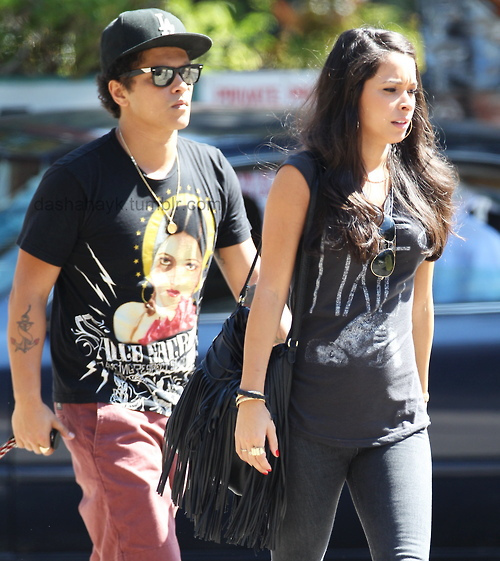 bruno mars girlfriend jessica caban