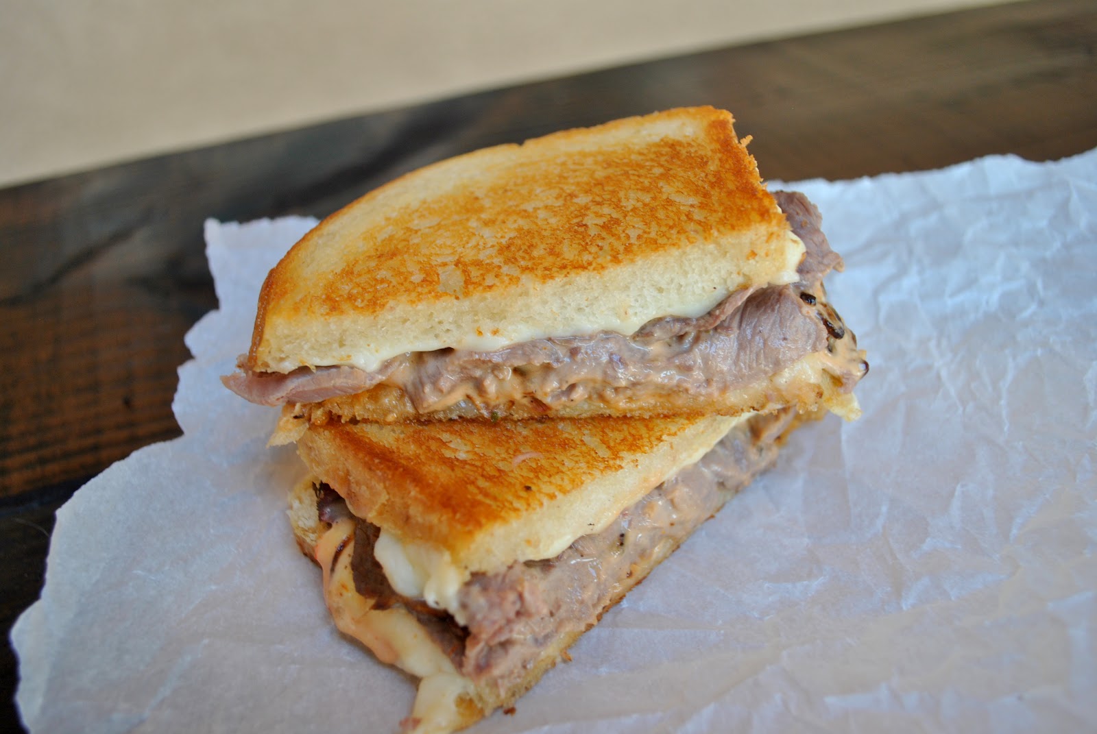 roast beef 1000 grilled sammy..