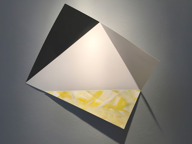 paper sculpture, geometric abstraction, abstract expressionism
