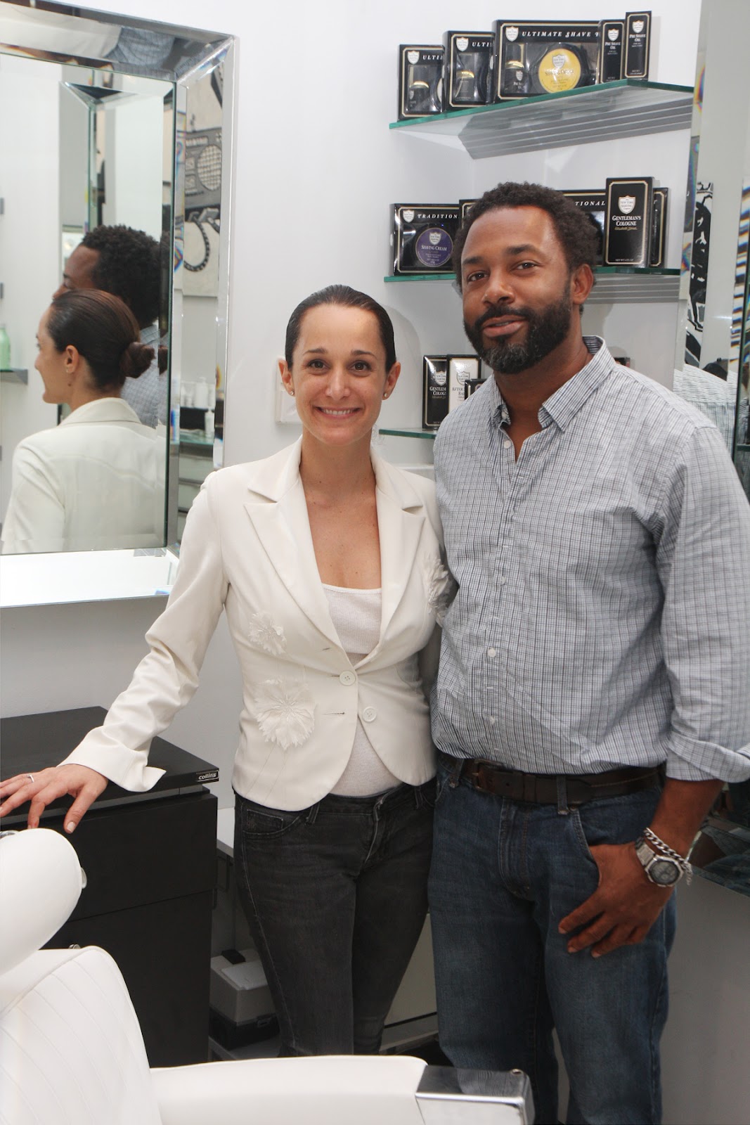 BOND STREET SALON Traditional Men's Barber Services by Ian Caven