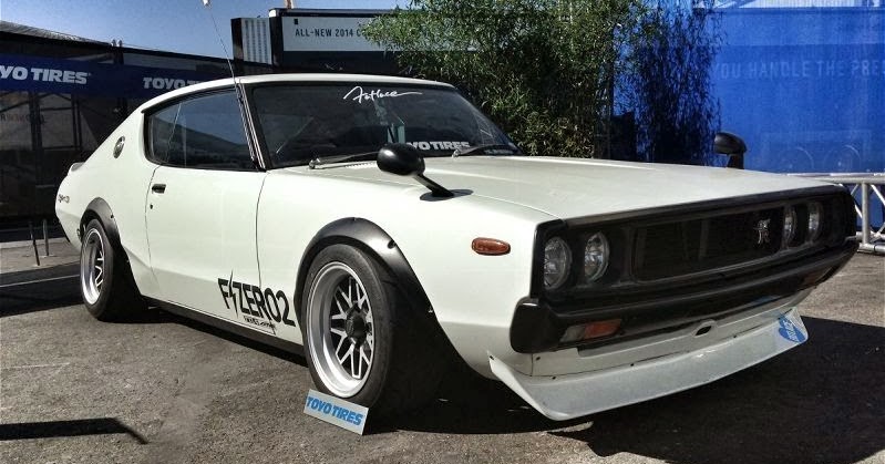 Ниссан Скайлайн 2000 gt