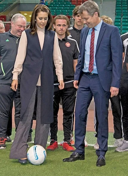 Danish Crown Prince Couple's three days visit to Qatar started. Crown Prince Frederik of Denmark and his wife Princess Mary 