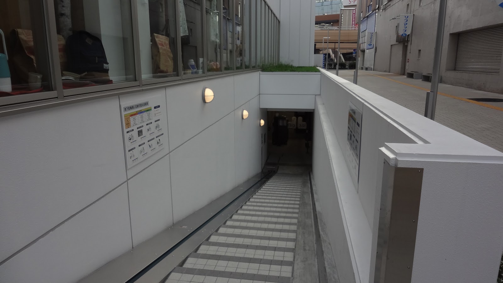 十文字キワ パルコ2 仙台駅西口 Parco2 の駐輪場攻略マニュアル 3時間無料