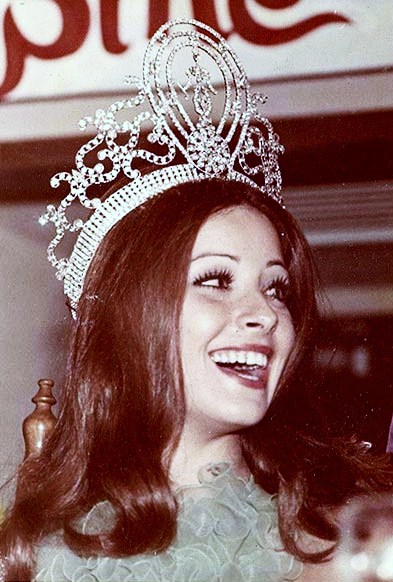 Amparo Muñoz, Miss Universe 1974. 