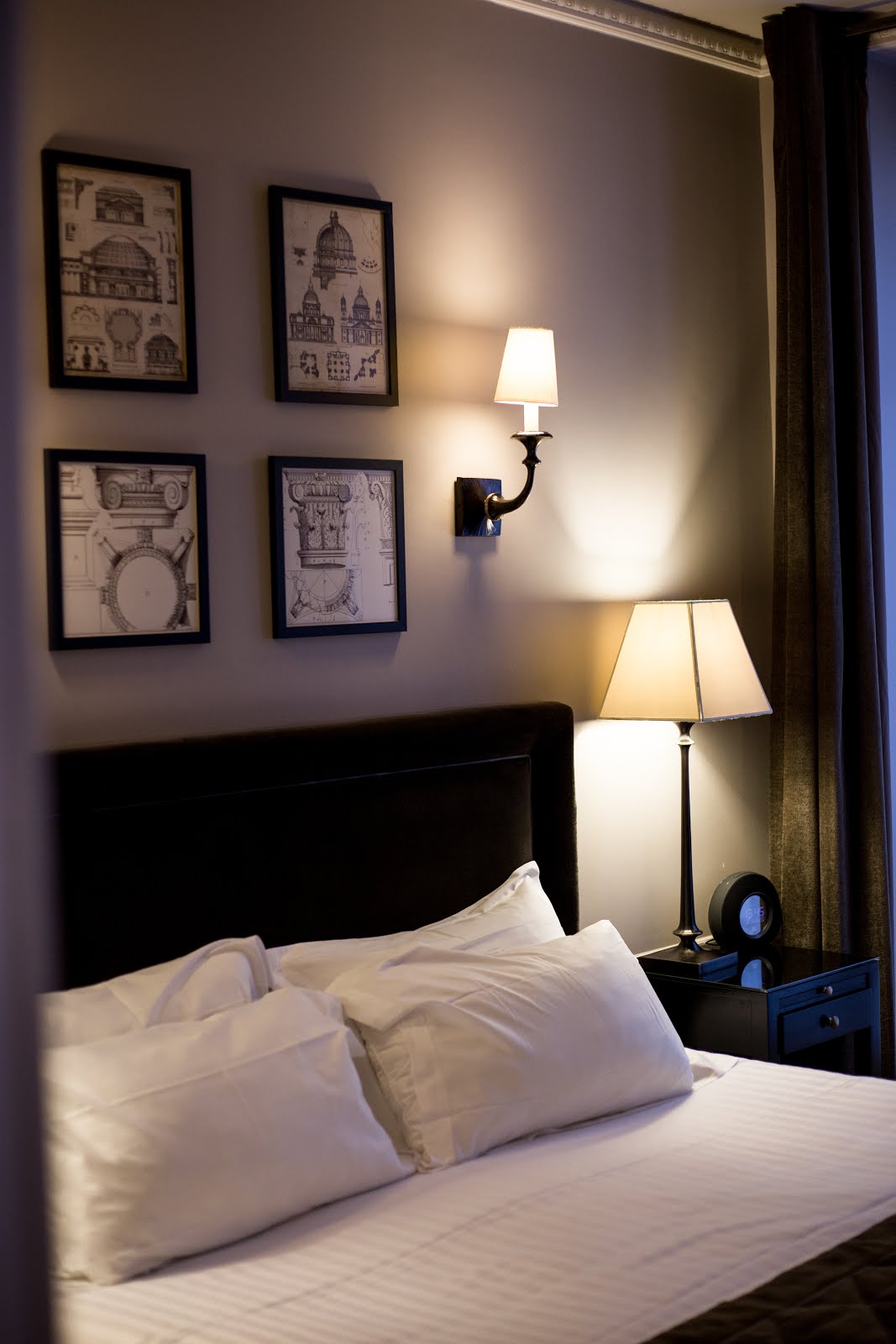 Hotel Saint Louis Pigalle || Paris, France | CURVES IN COLORS
