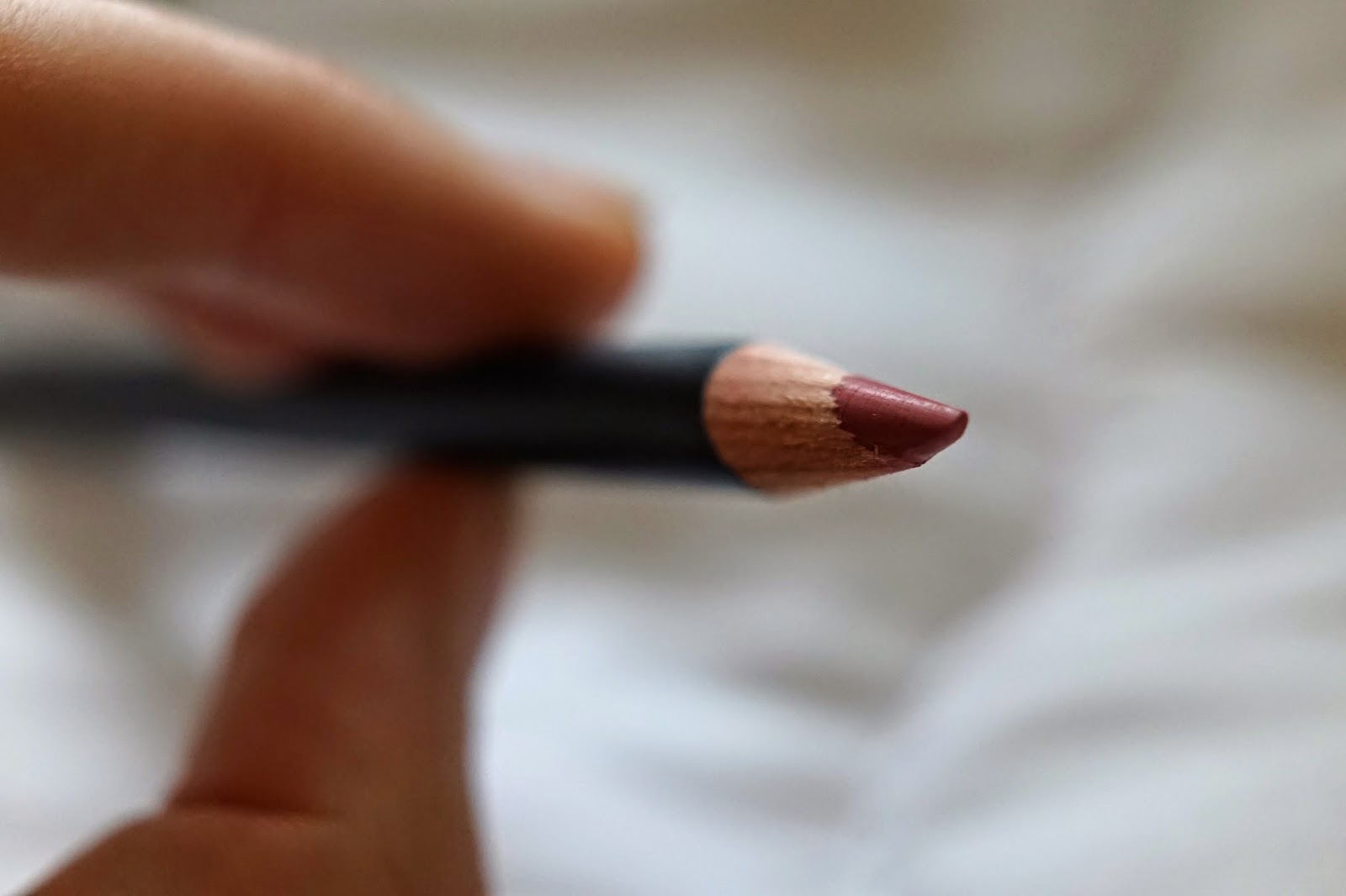 Emtalks The Perfect Emphasized Natural Lip; Nars Rosebud Review