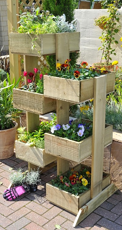 Vertical gardening planters ideas #Container_gardening ...