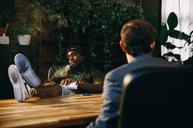 WALE SIGNS WITH WARNER BROS. RECORDS WALE SIGNS WITH WARNER BROS. RECORDS