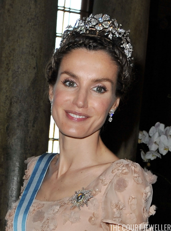 The Daily Diadem The Spanish Floral Tiara The Court Jeweller