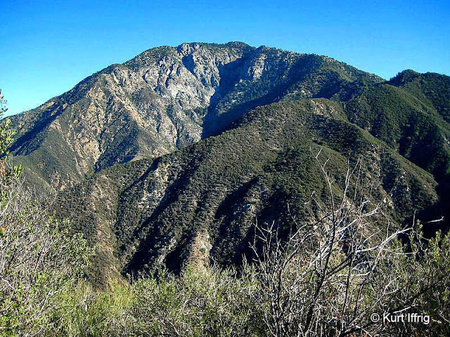 This is a view of Iron Mountain from the ridge. It is possible to summit it by following this route.
