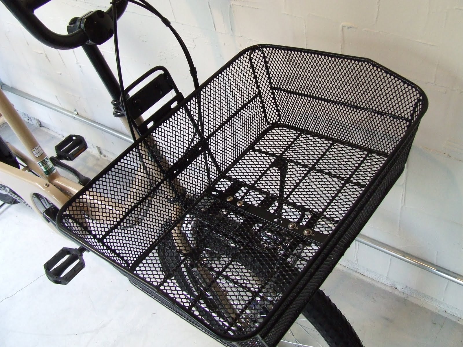 avelo Bicycle shop アヴェロ バイシクル ショップ 浦和 axiom Delivery Basket DLX