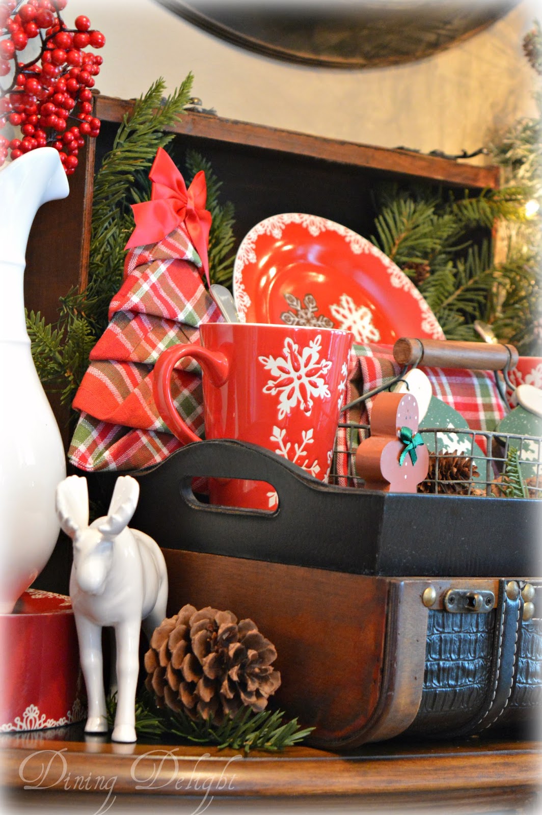 Dining Delight A CozyCabin Christmas Display