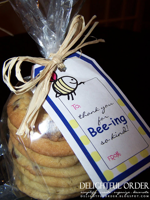 http://blog.delightfulorder.com/2011/07/homemade-cookie-gift-idea.html