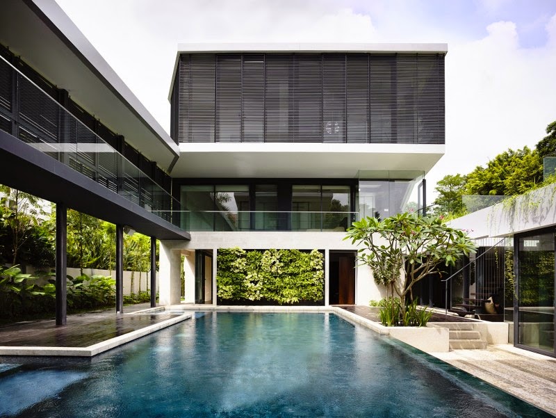 Singapore Contemporary House with Futuristic Green Roof