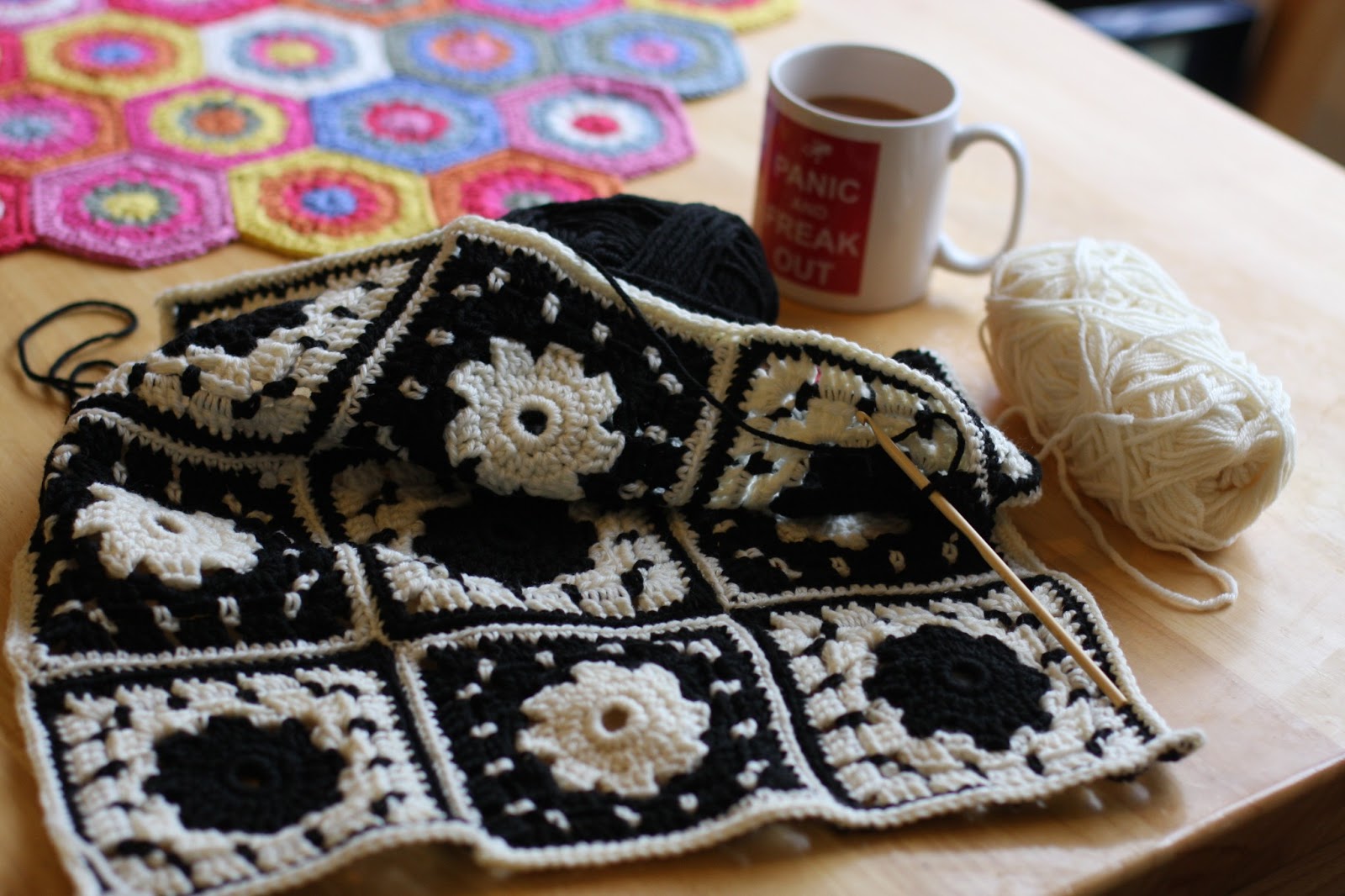 cheerymishmash: PATTERN!! : pinwheel square