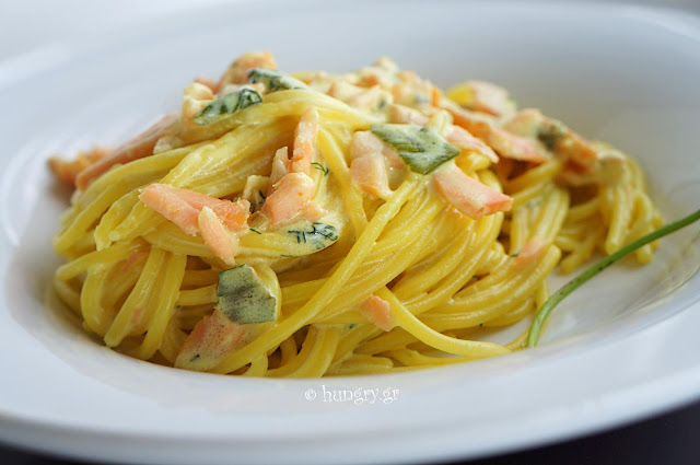 Pasta with Smoked Salmon in Creamy Sauce