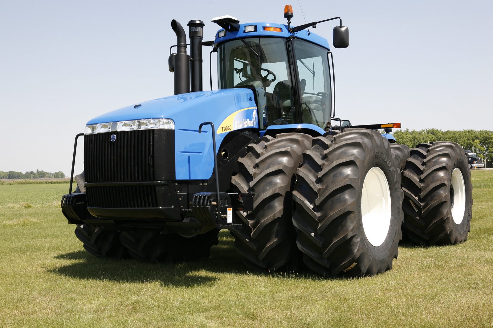 biggest-new-holland-tractor-images-and-photos-finder