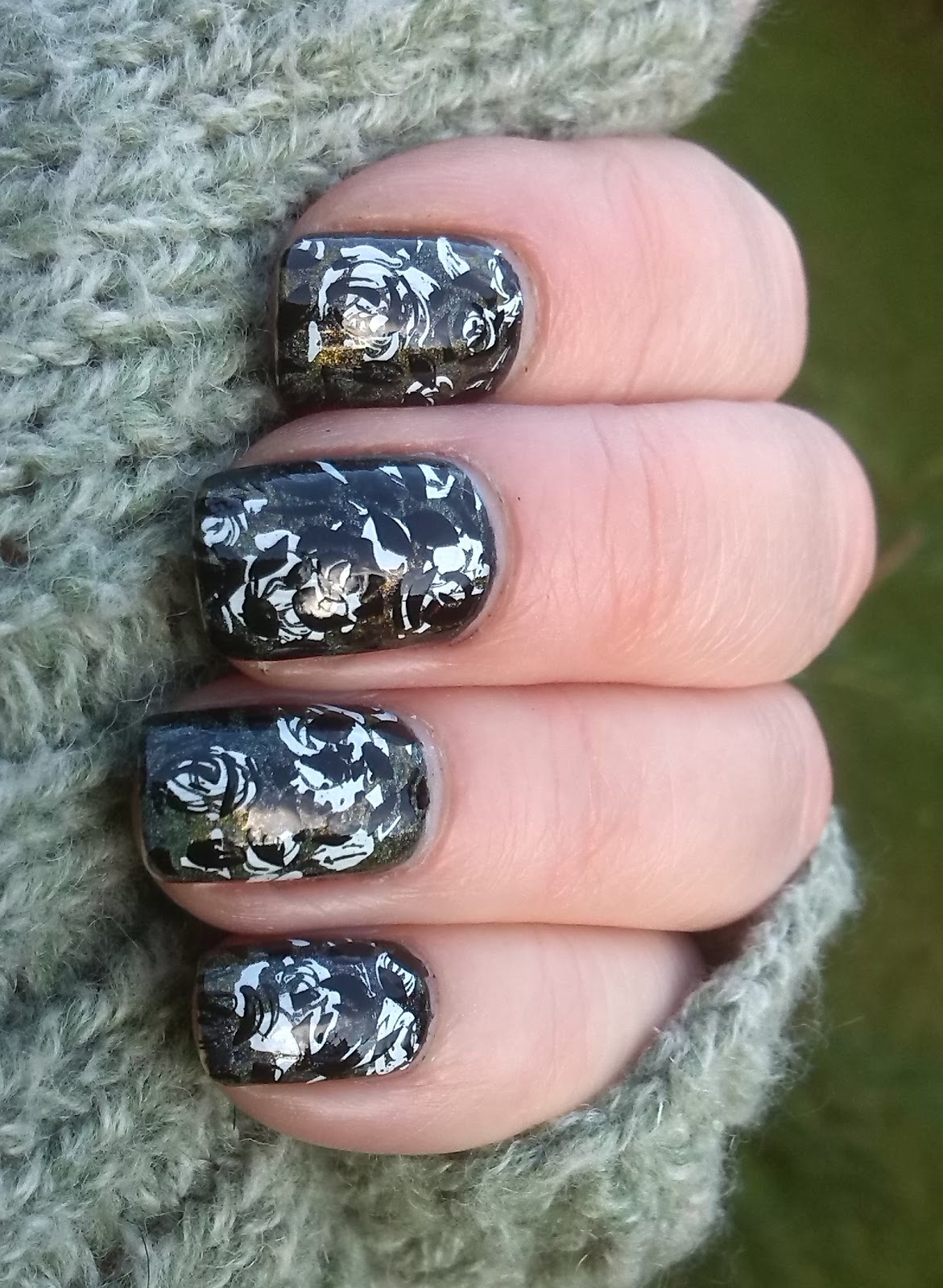 Moyou London Kitty 14 and Pro XL 10 double stamping