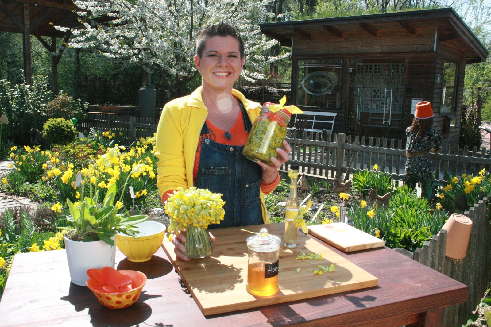Uschi Zezelitsch Start Fur Die Neue Staffel Natur Im Garten
