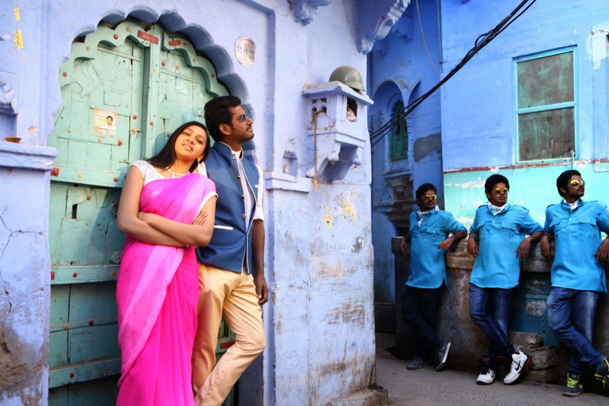 picture4comments: Naan Sigappu Manithan Movie Stills