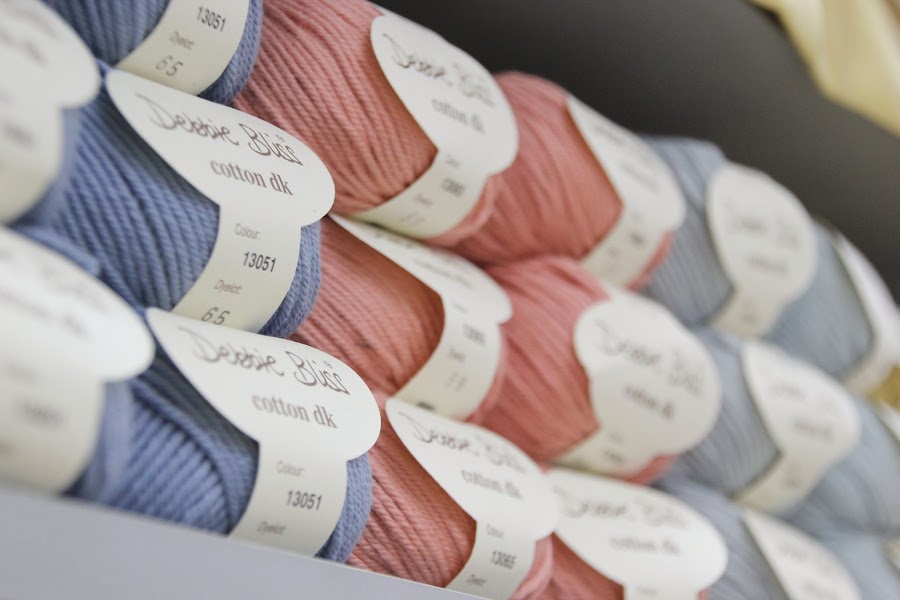 Clases y cursos de costura Madrid. Clases y cursos de tejer punto con dos agujas. Blog de costura.