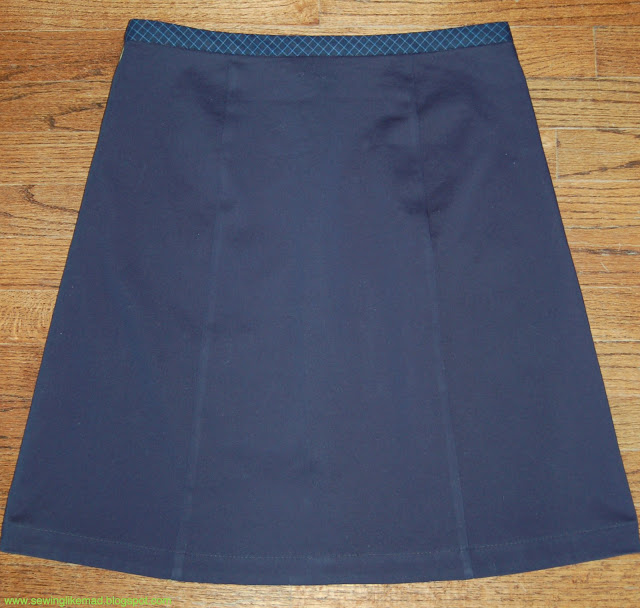 Sewing Like Mad: A-line skirt with snaps and pockets.