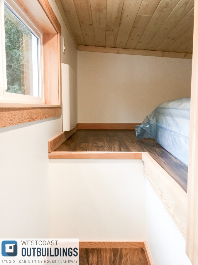 TINY HOUSE TOWN The 28' Skookum Tiny Home