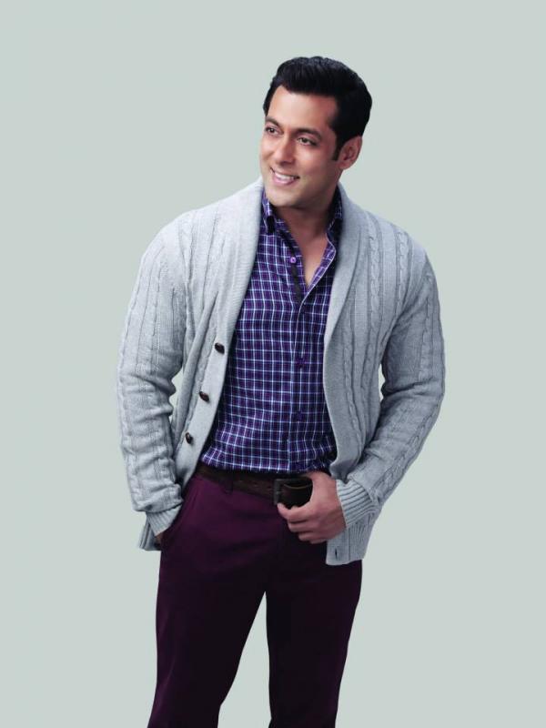 8 Things Fans Did For Their Favourite Bollywood Stars! - Bollywood Diaries