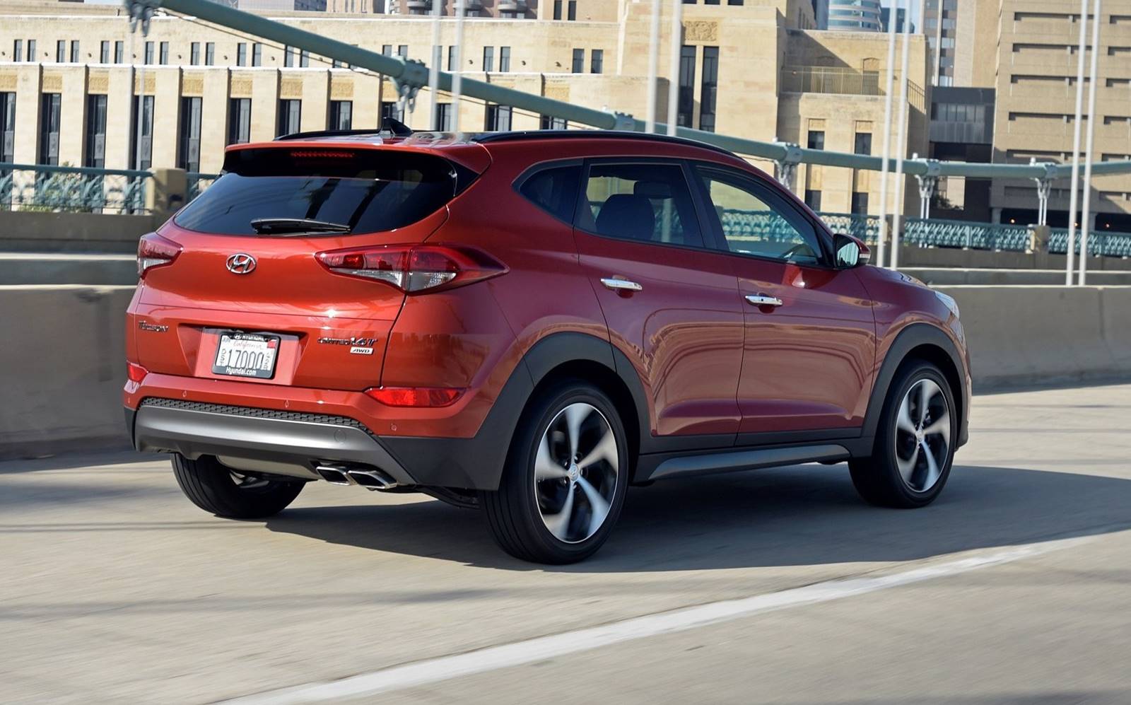 Hyundai Tucson 2017 ganha nova central multimídia - EUA