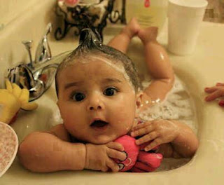 cute baby picture batroom, baby cute