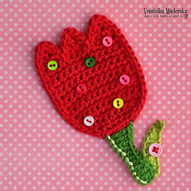 Crochet tulip - free pattern by VendulkaM