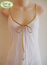 http://runwaysewing.blogspot.com/2011/01/project-5-gold-metalic-bow-tie-chemise.html