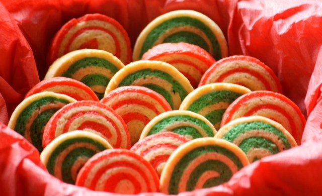 Rueditas de menta (galletitas) / Mint pinwheel cookies / christmas cookies / galletas navideñas