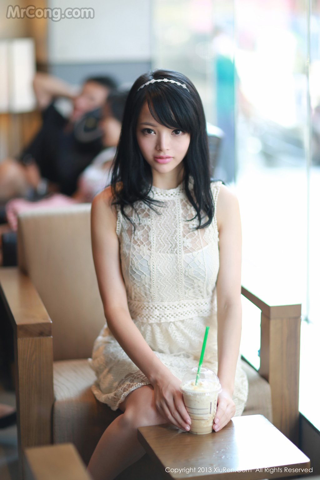 XIUREN No.038: Model AngelaLee (李玲) (110 pictures)