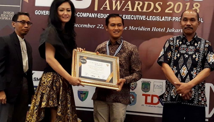 Bersama Sejumlah Bupati, Miftachur Rohman Masuk Top 25 Indonesia Future Leader Awards