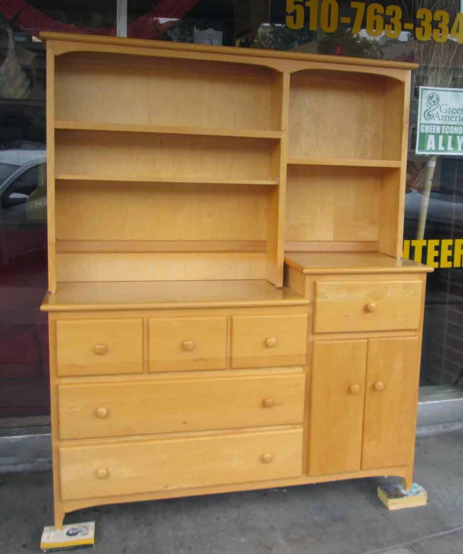 UHURU FURNITURE & COLLECTIBLES SOLD Dresser with Hutch 150
