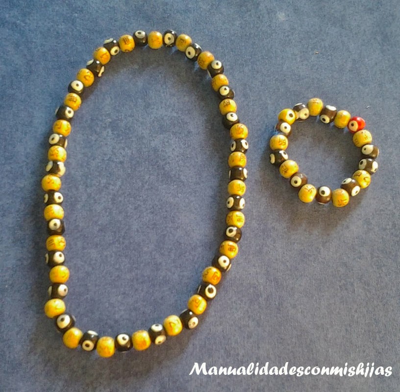 mis hijas: ¿hacemos collares?