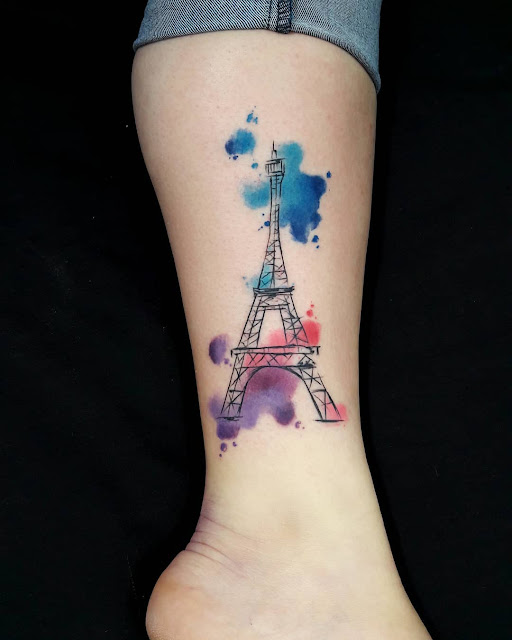 Tatuagens femininas em aquarela Tatuagens femininas em aquarela