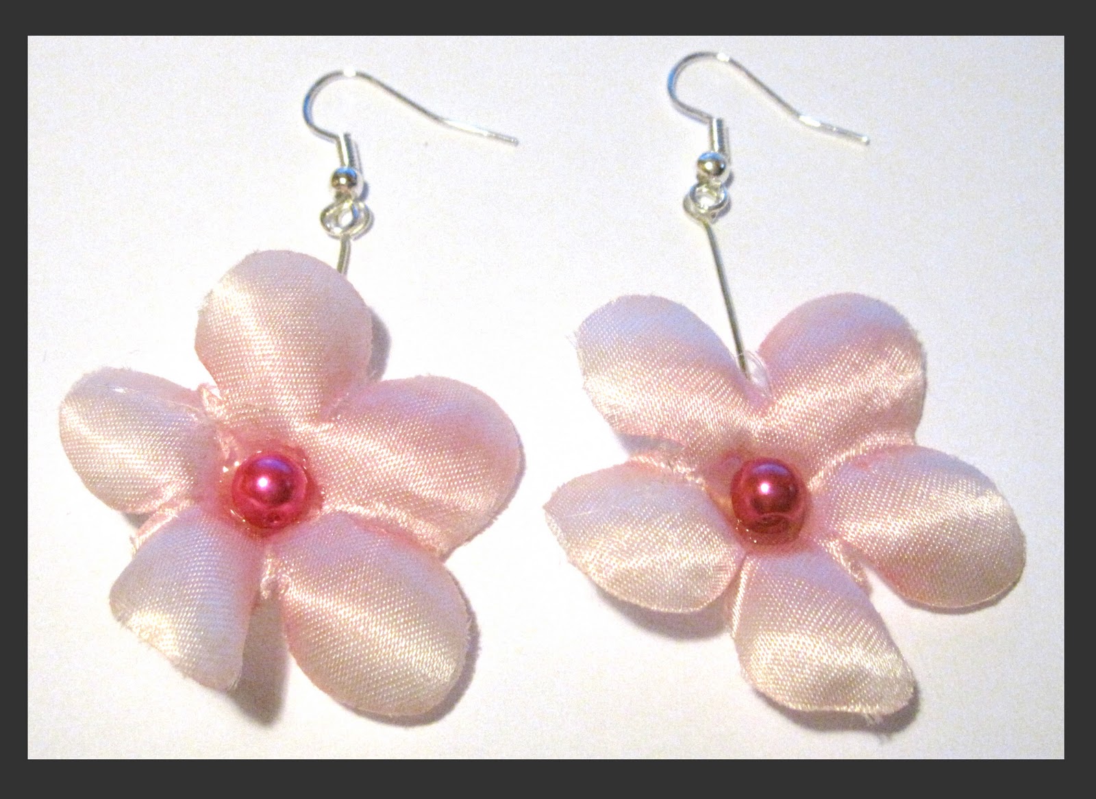 flat flower earrings
