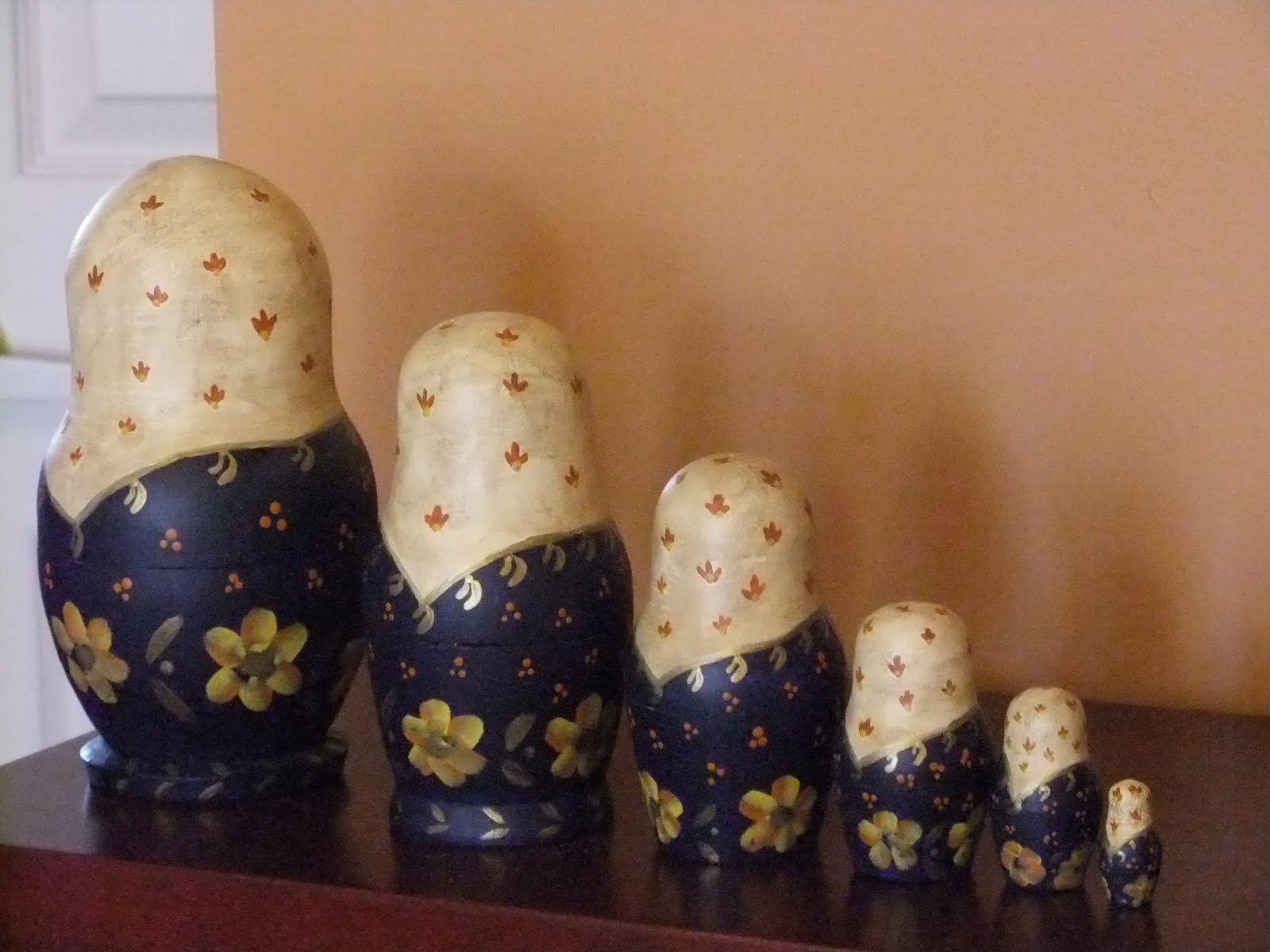 Bobines à Enrouler En Bois Style Poupées Russes - Hauteur 2.5 à 4 Pouces - Pour Fil De Soie Ou Bois