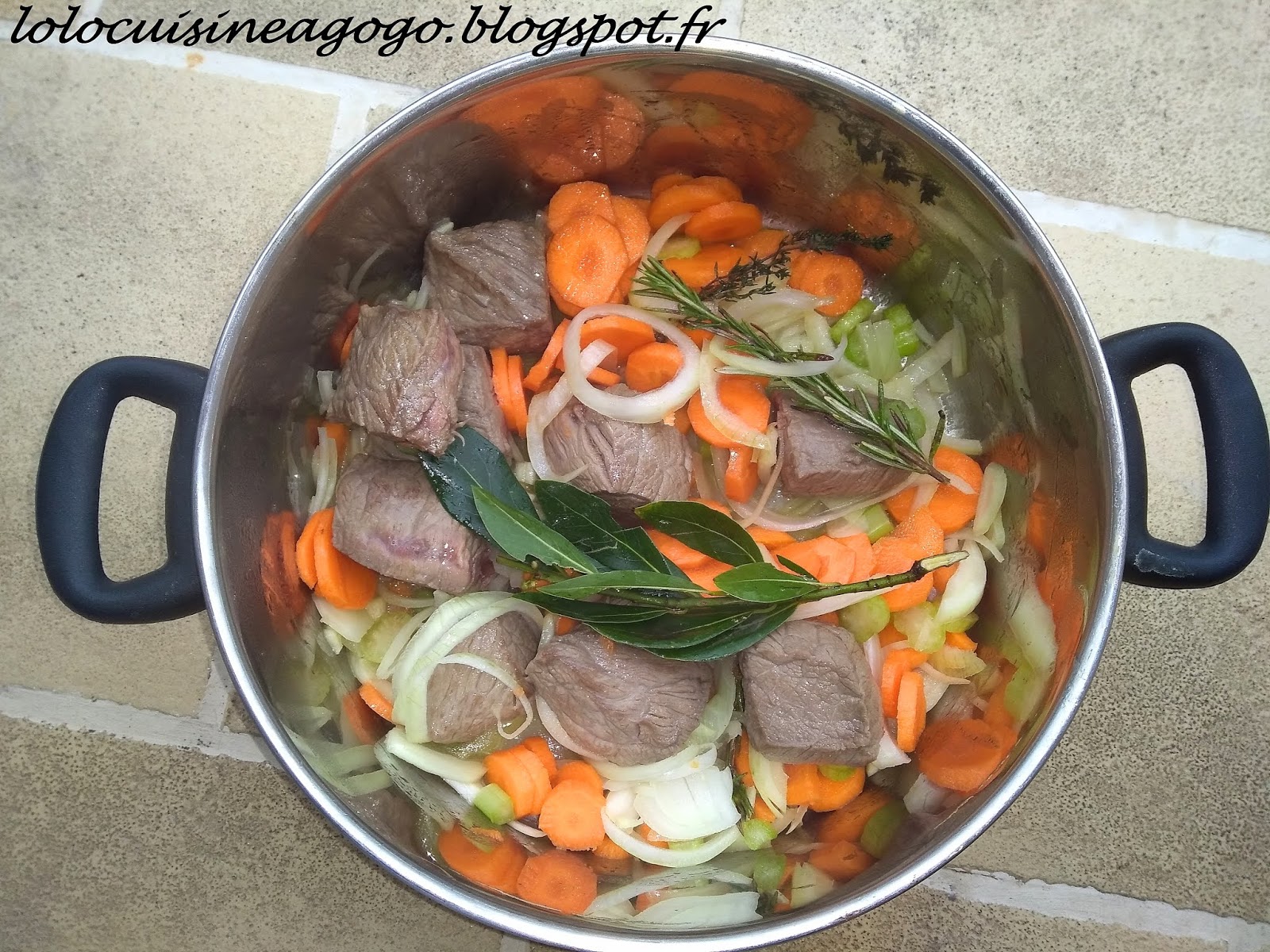 Lolo Cuisine A Gogo Boeuf Bourguignon Legerement Tomate