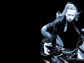 Anna Falchi Bikini Wallpaper